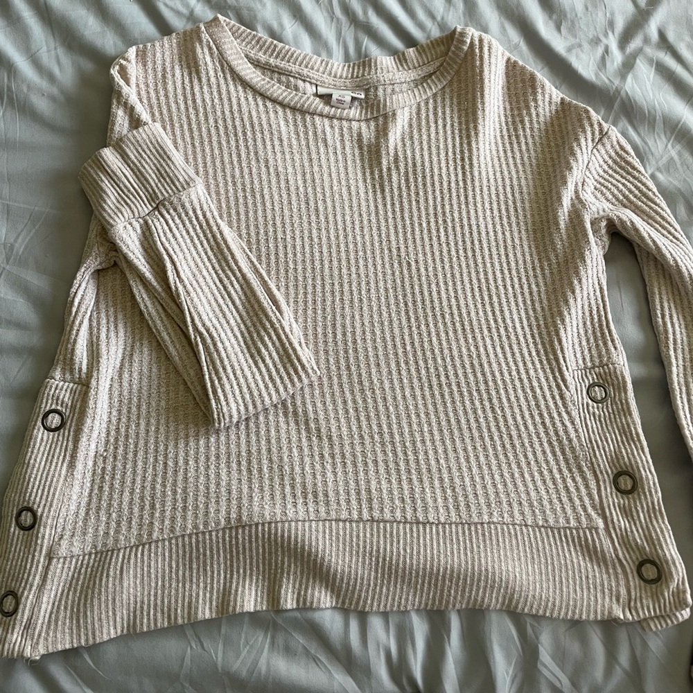 Sweater barley worn